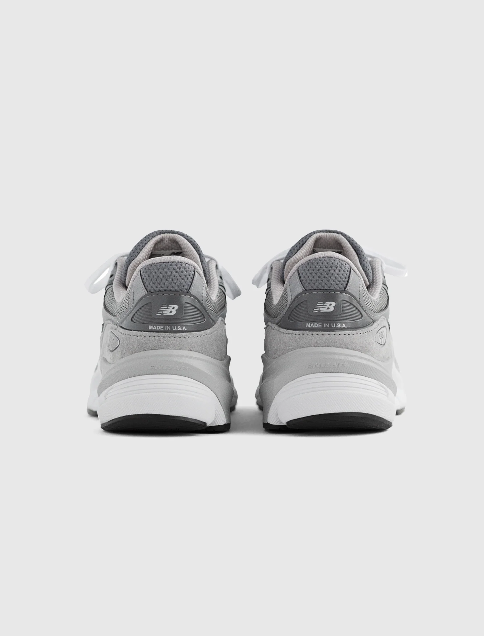 WOMEN'S 990 V6 MADE IN USA "GREY" - Image 4