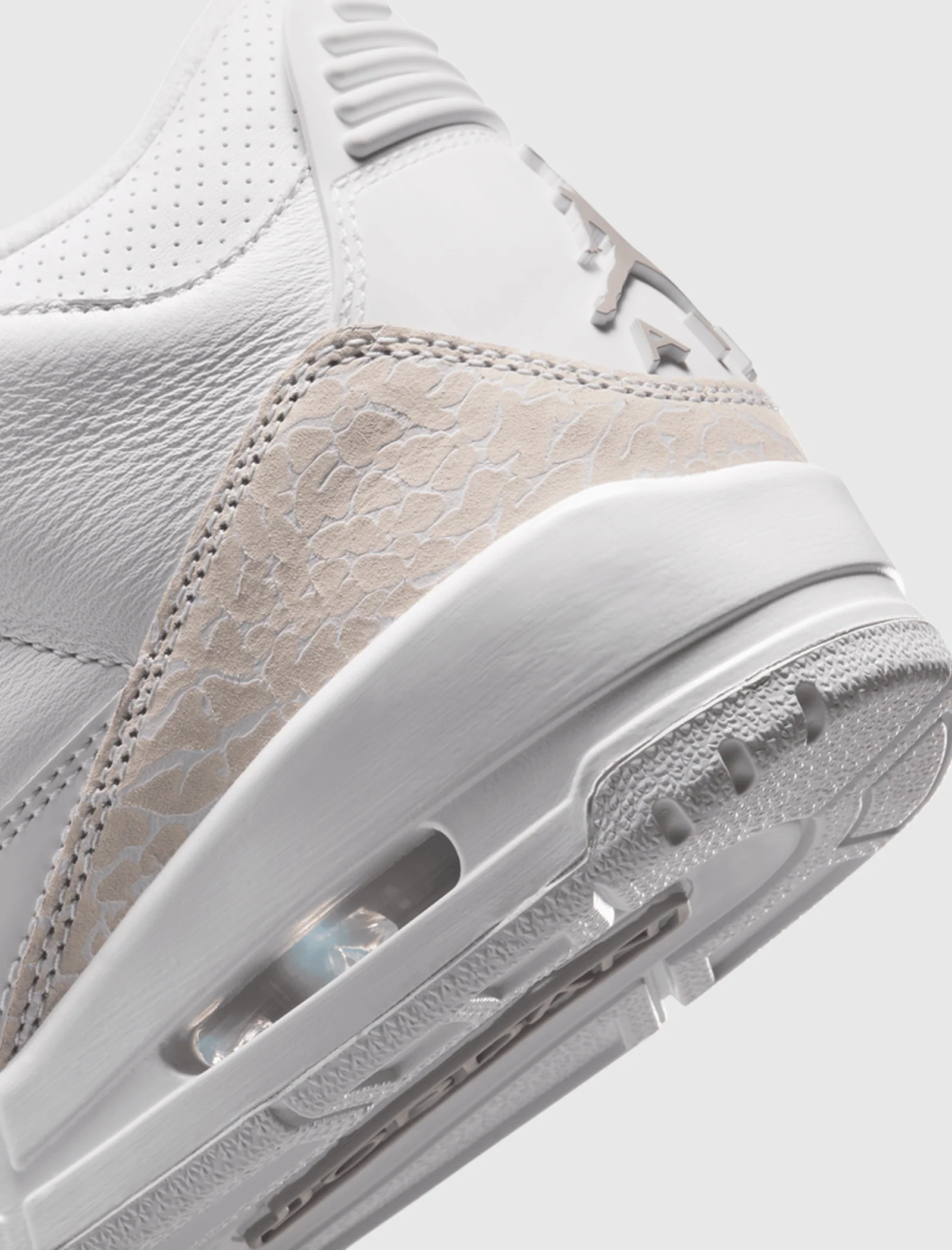 AIR JORDAN 3 "PURE MONEY" - Image 3