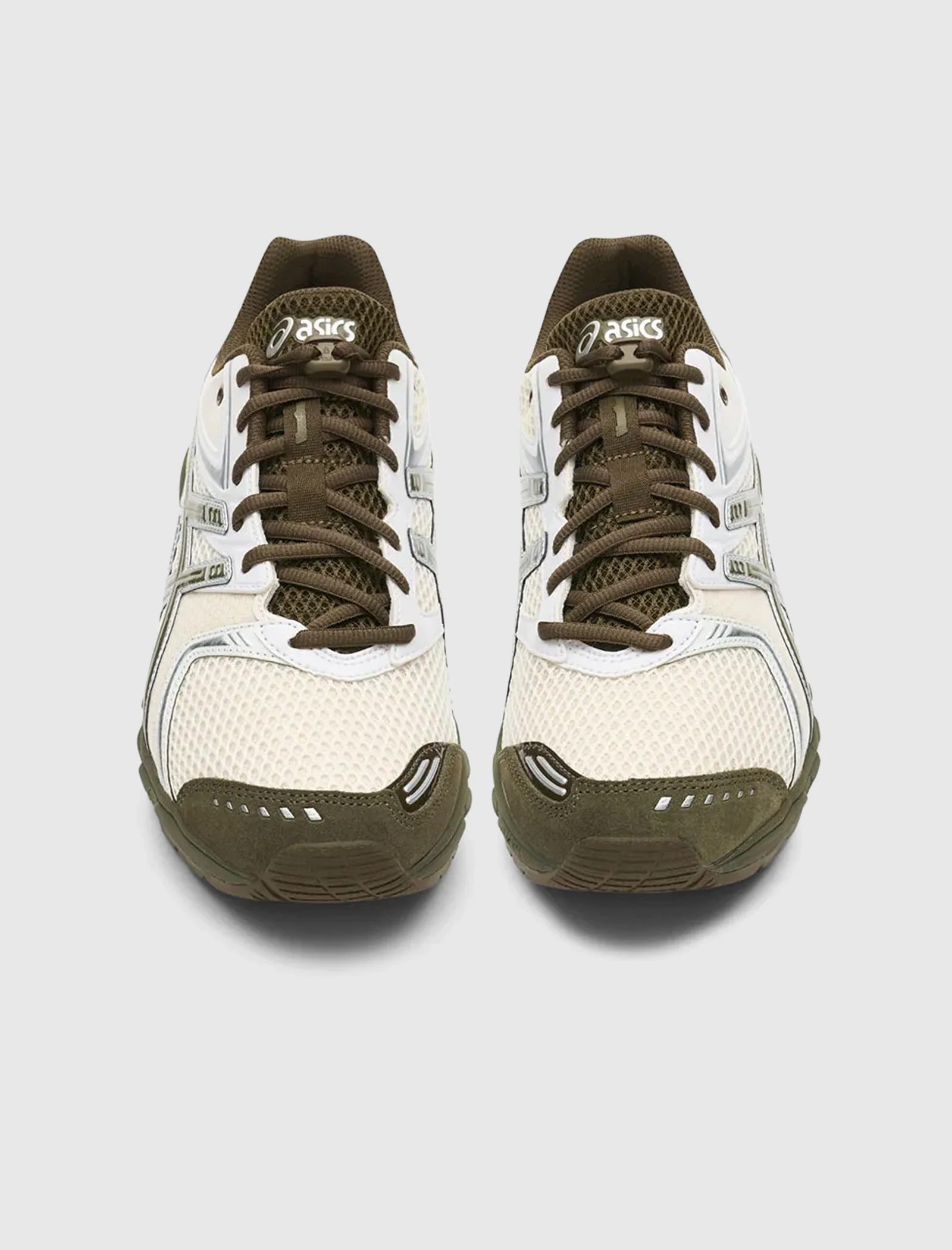 TEMPTATION VACATION GEL-DS TRAINER 24 "WHITE/BLACK" - Image 3